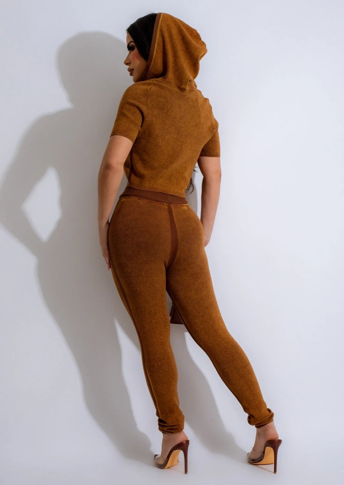 I'm Capricious Knit Jogger Set Brown