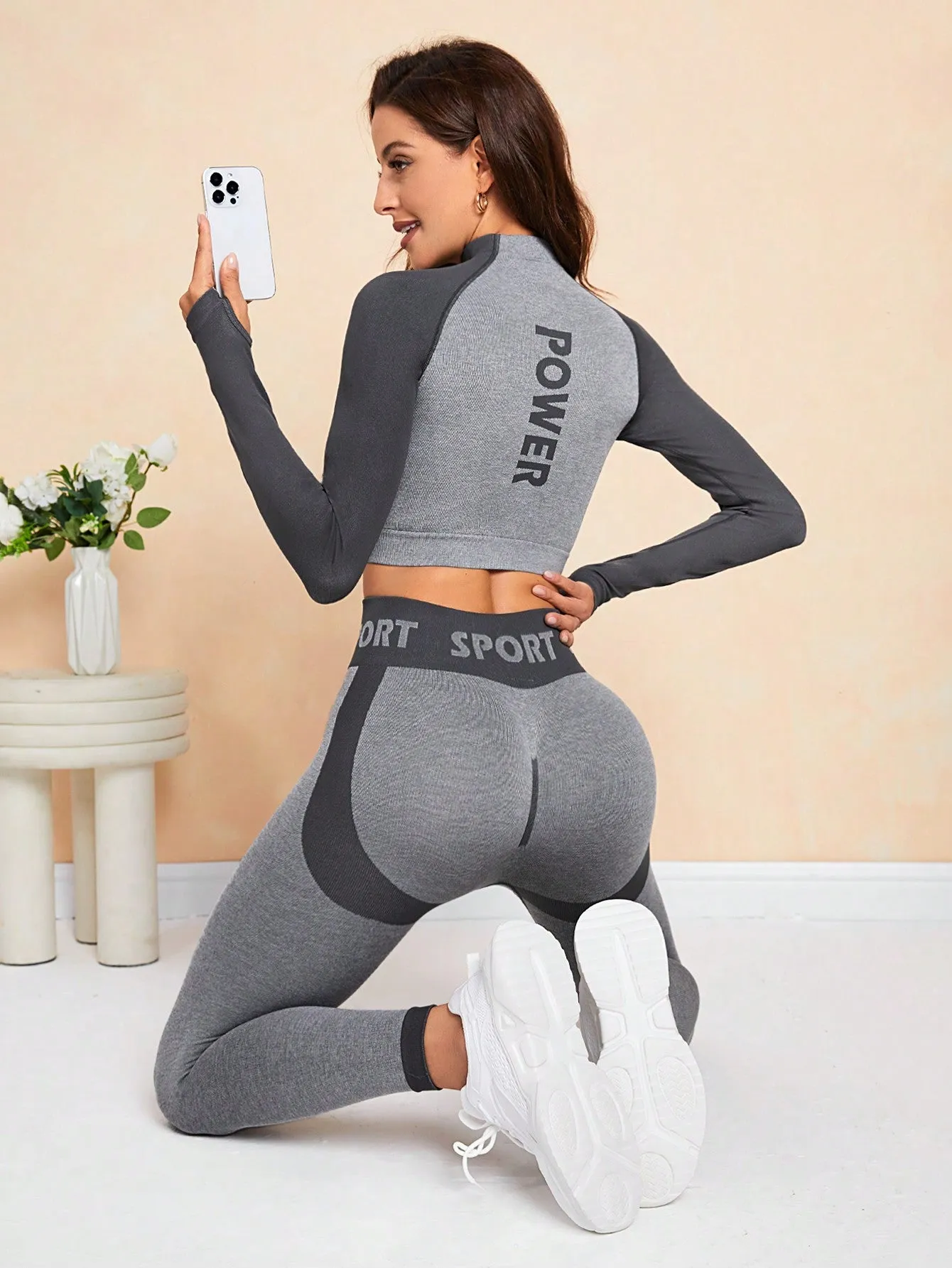 Yoga Basic Seamless Raglan Sleeve Sports Set